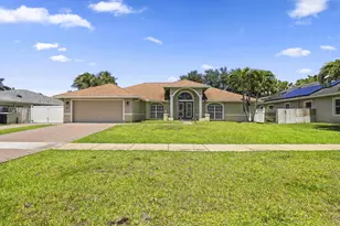 13885 Sheffield St, Wellington, FL 33414 - Photo 3