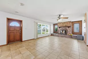 1804 Bayshore Dr, Fort Pierce, FL 34949 - Photo 5