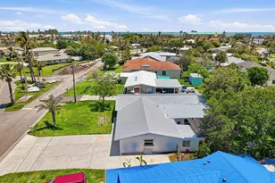 1804 Bayshore Dr, Fort Pierce, FL 34949 - Photo 31