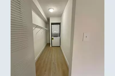 9517 Fontainebleau Boulevard #621-203, Miami, FL 33172 - Photo 5