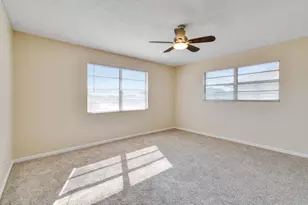1475 Lake Mango Way, West Palm Beach, FL 33406 - Photo 23