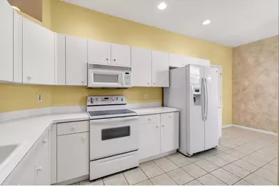 10641 Royal Caribbean Circle, Boynton Beach, FL 33437 - Photo 9