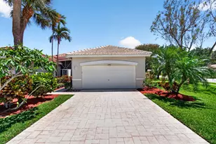 10641 Royal Caribbean Cir, Boynton Beach, FL 33437 - Photo 3