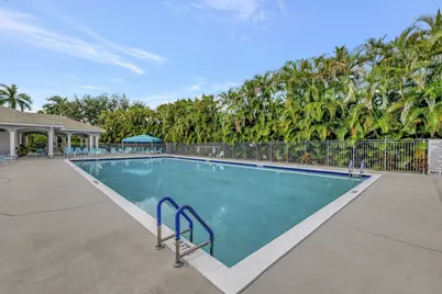 10641 Royal Caribbean Circle, Boynton Beach, FL 33437 - Photo 33