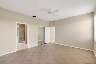 10641 Royal Caribbean Circle, Boynton Beach, FL 33437 - Photo 17