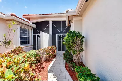 10641 Royal Caribbean Circle, Boynton Beach, FL 33437 - Photo 5