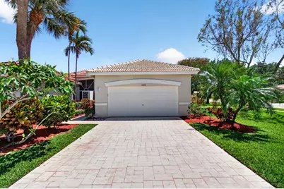 10641 Royal Caribbean Circle, Boynton Beach, FL 33437 - Photo 3
