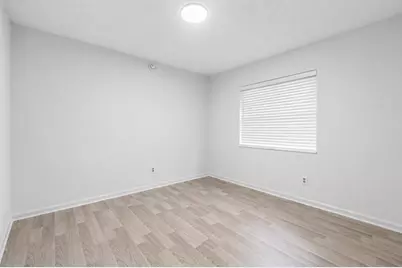 190 Parkwood Drive S, Royal Palm Beach, FL 33411 - Photo 23