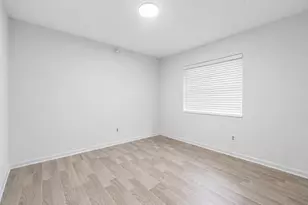 190 Parkwood Dr S, Royal Palm Beach, FL 33411 - Photo 23