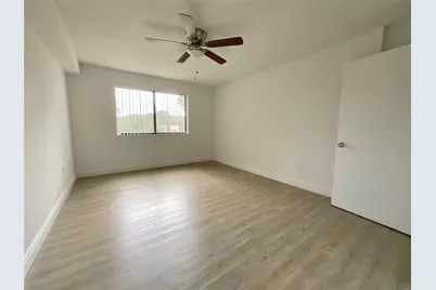 9517 Fontainebleau Boulevard #551-219, Miami, FL 33172 - Photo 7
