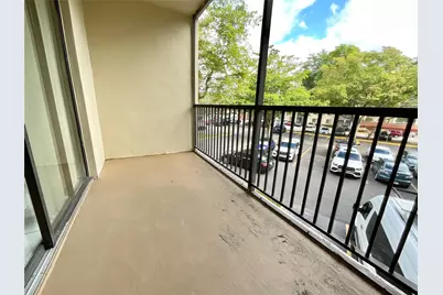 9517 Fontainebleau Boulevard #551-219, Miami, FL 33172 - Photo 9