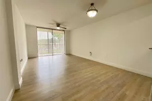 9517 Fontainebleau Blvd, Miami, FL 33172 - Photo 3