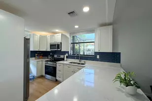 5650 Fox Hollow Dr, Boca Raton, FL 33486 - Photo 3