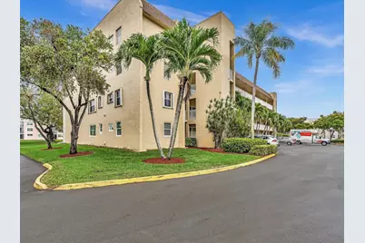 10315 NW 24th Place #404, Sunrise, FL 33322 - Photo 3