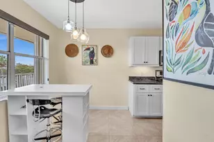 10315 NW 24th Pl, Sunrise, FL 33322 - Photo 5