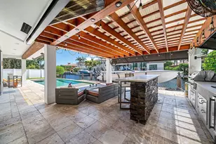 740 NE 36th St, Boca Raton, FL 33431 - Photo 29
