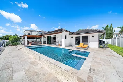 740 NE 36th Street, Boca Raton, FL 33431 - Photo 23