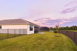 10946 SW Meandering Mile Rd, Port Saint Lucie, FL 34987 - Photo 43