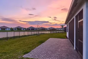 10946 SW Meandering Mile Rd, Port Saint Lucie, FL 34987 - Photo 47