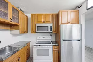 452 Normandy, Delray Beach, FL 33484 - Photo 1