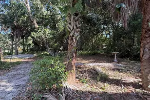 2363 SE St Lucie Blvd, Stuart, FL 34996 - Photo 15