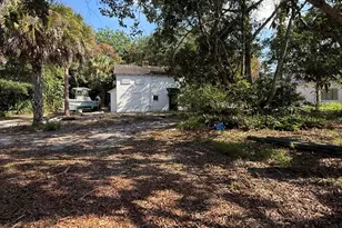 2363 SE St Lucie Blvd, Stuart, FL 34996 - Photo 19