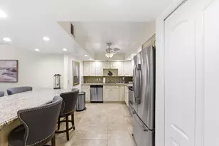 3800 Oaks Clubhouse Dr, Pompano Beach, FL 33069 - Photo 19