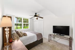 3800 Oaks Clubhouse Dr, Pompano Beach, FL 33069 - Photo 31