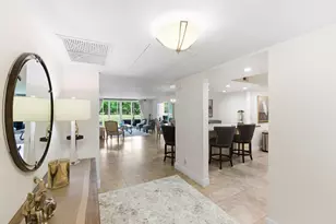 3800 Oaks Clubhouse Dr, Pompano Beach, FL 33069 - Photo 7