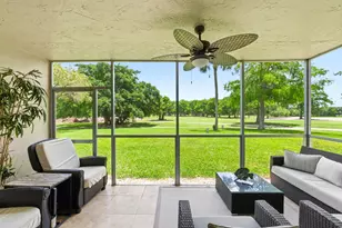 3800 Oaks Clubhouse Dr, Pompano Beach, FL 33069 - Photo 13