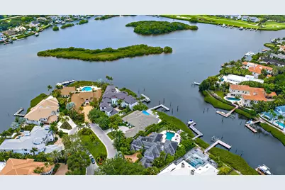 121 Commodore Drive, Jupiter, FL 33477 - Photo 33