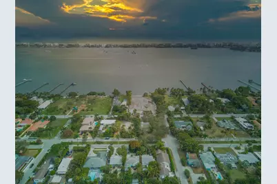 1118 S Palmway, Lake Worth Beach, FL 33460 - Photo 11