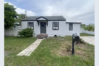 101 E 28th Street, Riviera Beach, FL 33404 - Photo 1