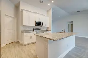 2352 SW Plum Ct, Port Saint Lucie, FL 34953 - Photo 15