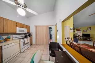 4255 Willow Pond Cir, West Palm Beach, FL 33417 - Photo 11