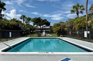 560 SE 2nd Ave, Deerfield Beach, FL 33441 - Photo 15