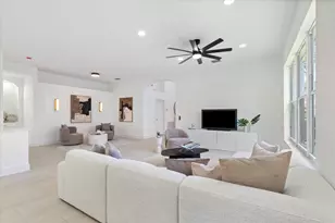 7102 Prado Lake Dr, Delray Beach, FL 33446 - Photo 7