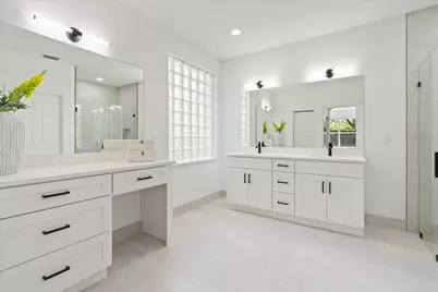 7102 Prado Lake Drive, Delray Beach, FL 33446 - Photo 19