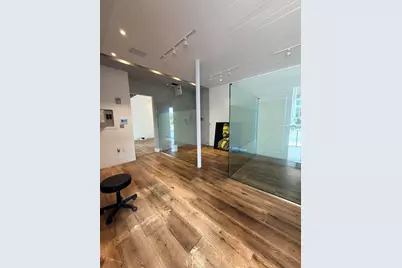 6801 Collins Avenue #1215, Miami Beach, FL 33141 - Photo 5