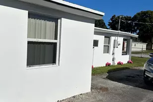 2055 NW 8th St, Pompano Beach, FL 33069 - Photo 29