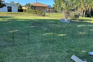 2055 NW 8th St, Pompano Beach, FL 33069 - Photo 27