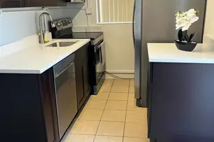 2055 NW 8th St, Pompano Beach, FL 33069 - Photo 21