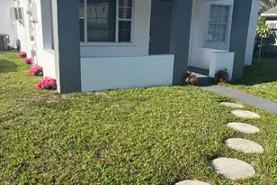 2055 NW 8th St, Pompano Beach, FL 33069 - Photo 23