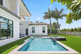 9275 Biaggio Rd, Boca Raton, FL 33496 - Photo 21