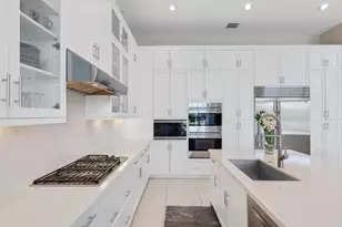 9275 Biaggio Rd, Boca Raton, FL 33496 - Photo 9