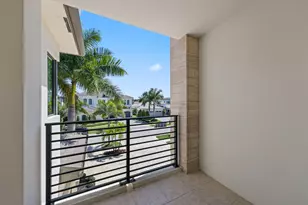 9275 Biaggio Rd, Boca Raton, FL 33496 - Photo 49