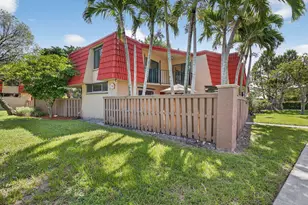 8057 Severn Dr, Boca Raton, FL 33433 - Photo 3