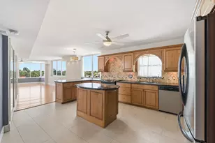 401 N Riverside Dr, Pompano Beach, FL 33062 - Photo 3