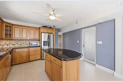 401 N Riverside Drive #408, Pompano Beach, FL 33062 - Photo 7