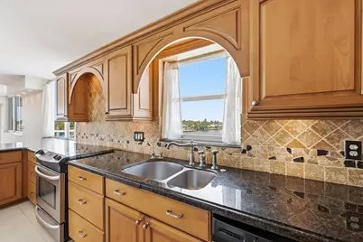 401 N Riverside Drive #408, Pompano Beach, FL 33062 - Photo 9